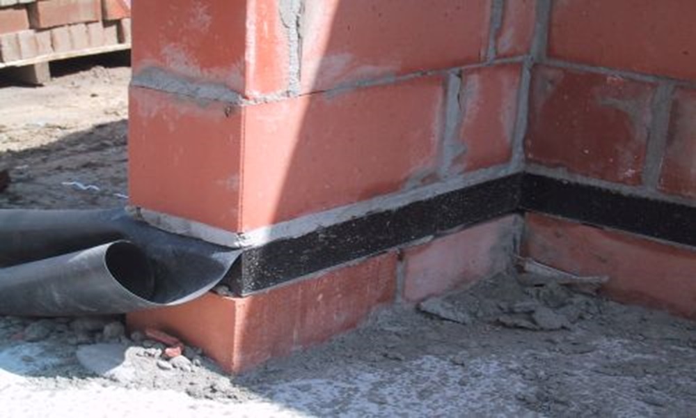 Step-by-Step Guide to Preparing Your Home for Damp Proofing